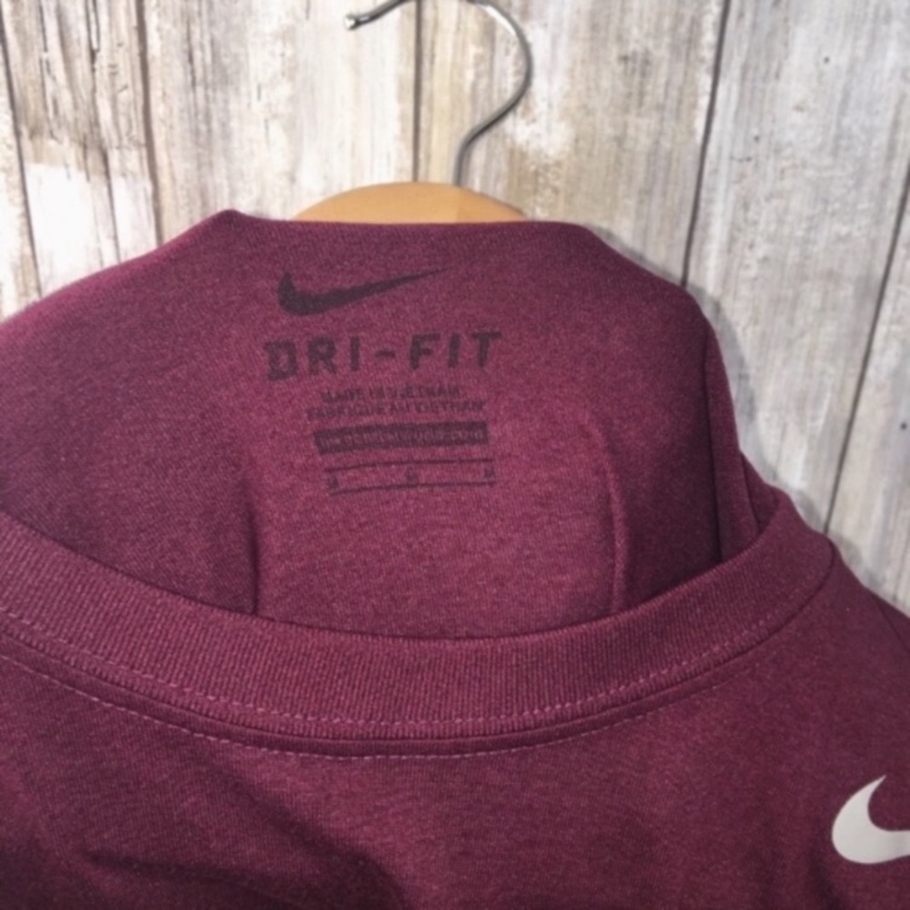 Nike Cleveland Cavaliers Tee - Picture 5 of 5